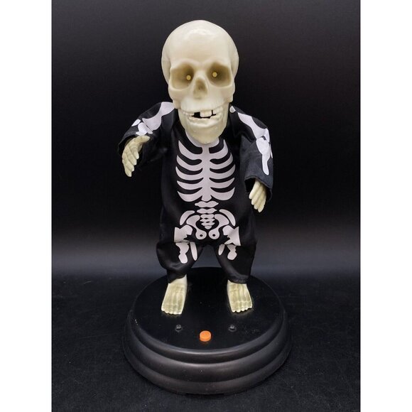 Gemmy Groovin Ghoul Dancing Skeleton Grave Raver I Want You Tonight Pitbull - Picture 1 of 7
